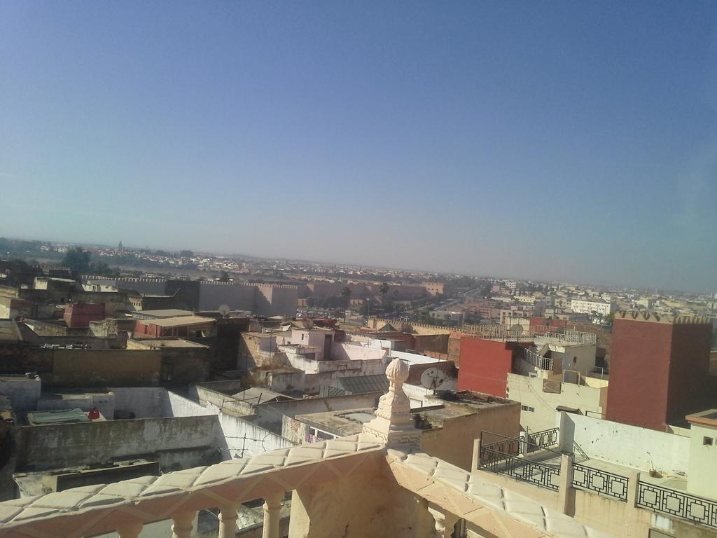 Riad Malak Meknes Luaran gambar