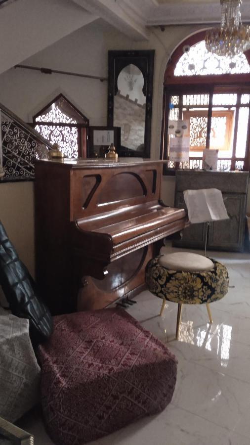Riad Malak Meknes Luaran gambar